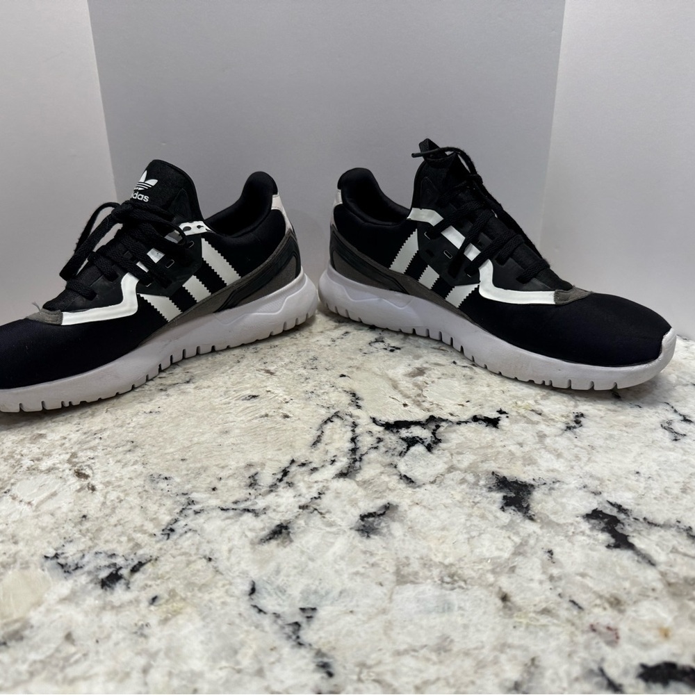 Adidas Cloud form Sneakers - Picture 3 of 6